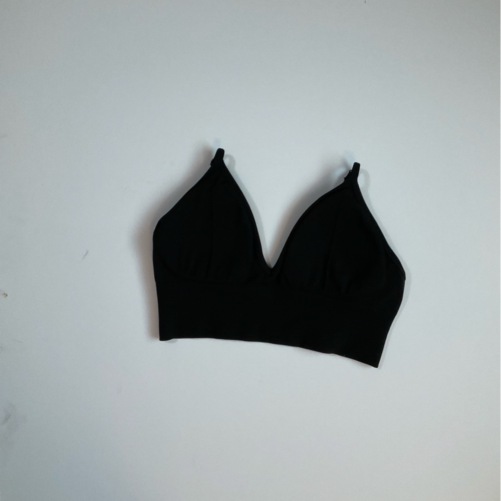 Alphalete Black Bralette